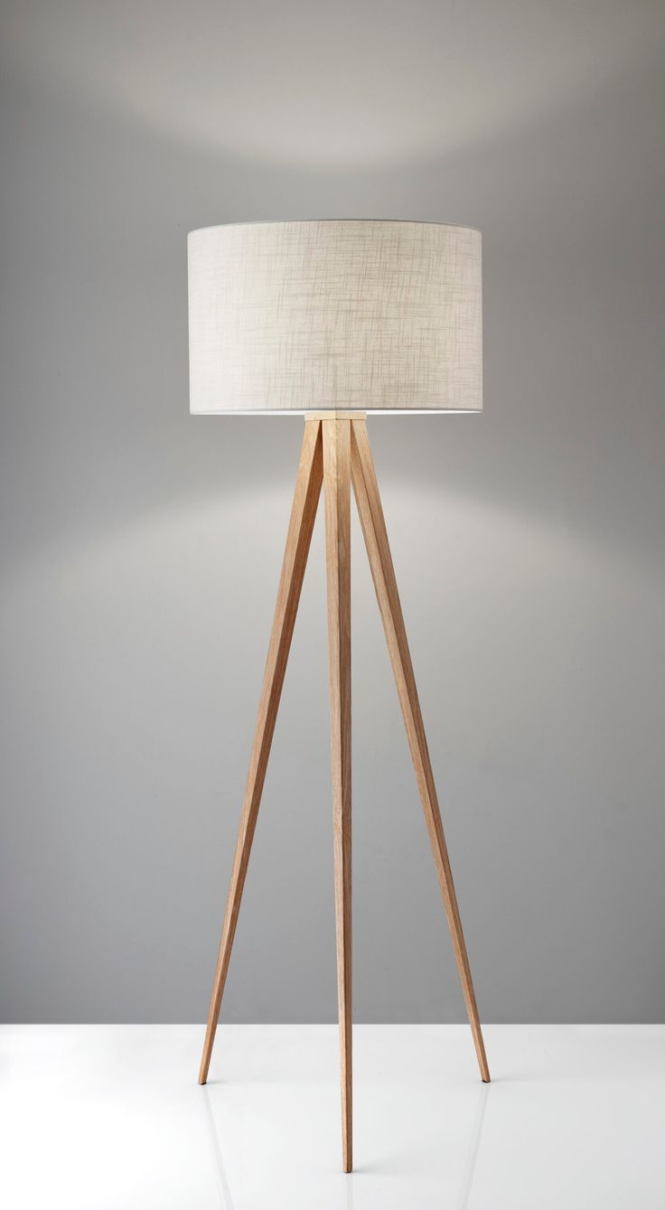 The Taper No. 01 | Tripod Floor Lamp